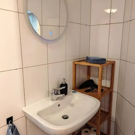 Wintergarten Eifeloase Am Rursee روربيرغ